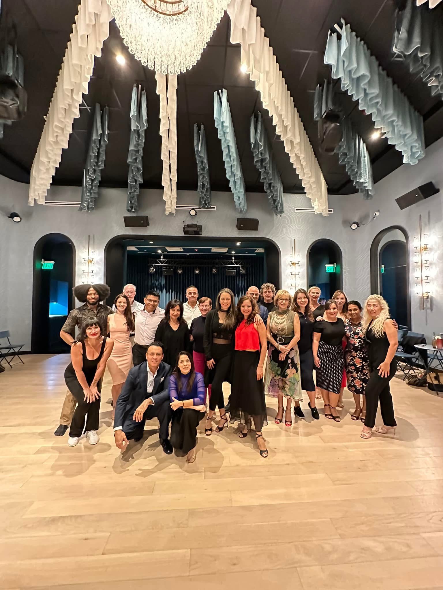 Miami Tanda group photo